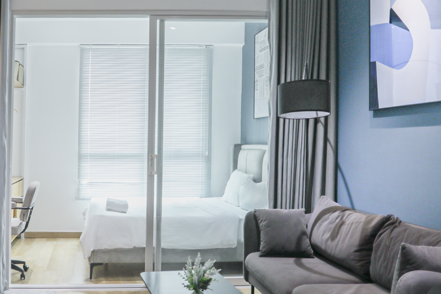 Modern 1BR Apartment 40m² | Pool Access | Manor414